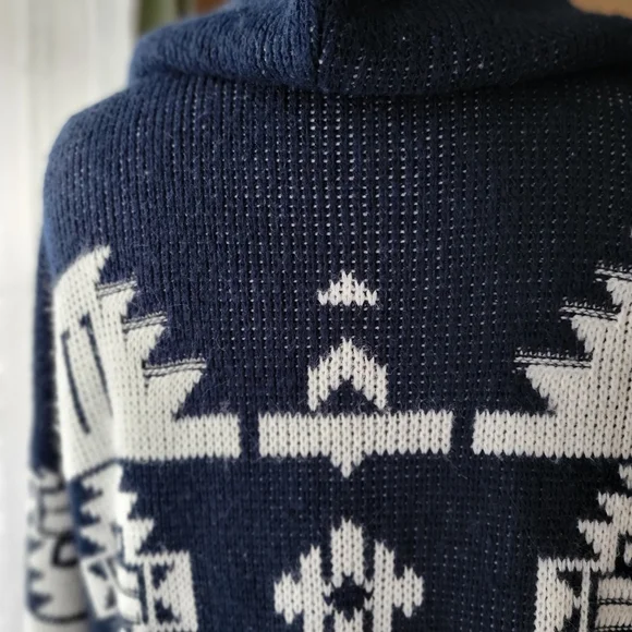 Hippie Rose Navy Blue & White Aztec Hooded Cardigan Sweater, Size Large - Picture 7 of 9